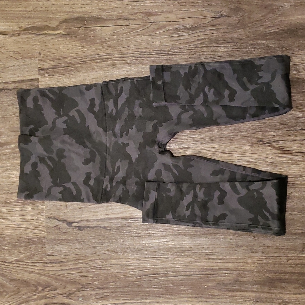 Belly Bandit MotherTucker Leggings